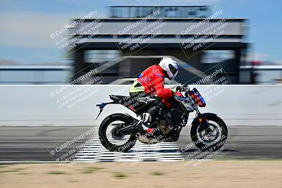 media/Mar-25-2024-Moto Forza (Mon) [[8d4319bd68]]/3-Intermediate Group/Session 4 (Front Straight Speed Pans)/